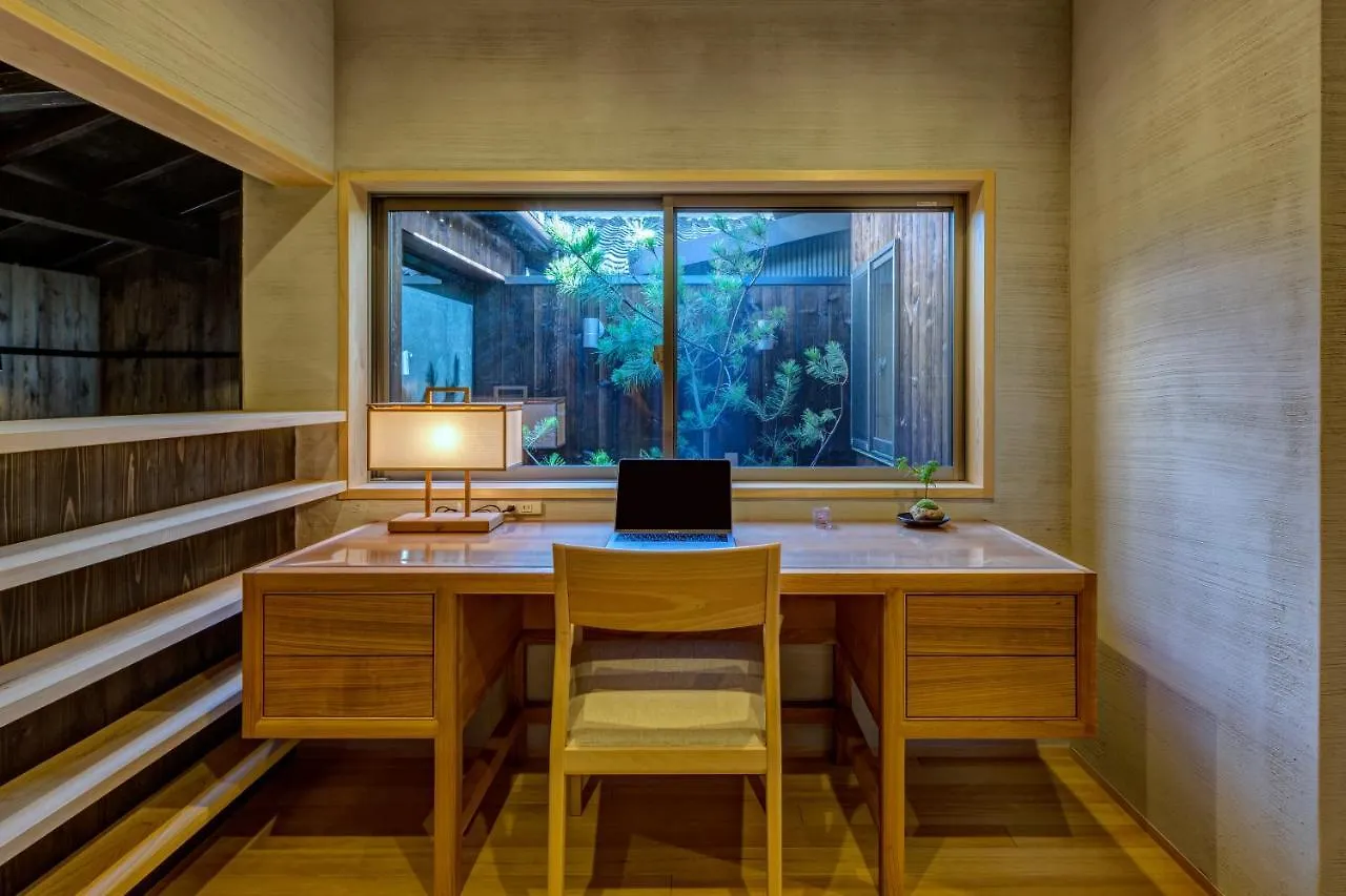 Дом отдыха Kusamakura Kyoto Kawaramachi